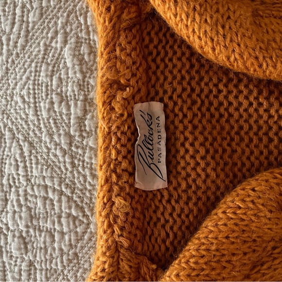 Vintage crop bolero style cardigan. Bullocks Pasadena. Medium - Picture 4 of 16